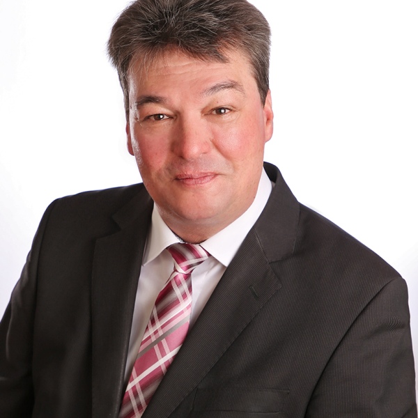 Wolfgang Lowak optimhome Immobilien Deutschland • Kaufen & Verkaufen Portrait Wolfgang Lowak