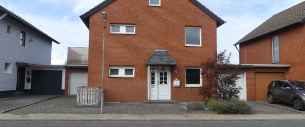 Freistehendes Einfamilienhaus in traumhafter Lage in Bergheim | optimhome Immobilien Deutschland • Kaufen & Verkaufen Bild Freistehendes Einfamilienhaus in traumhafter Lage in Bergheim