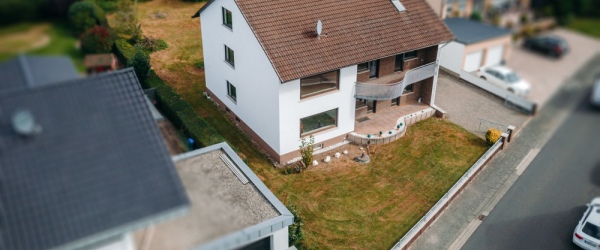 Bild *** V E R K A U F T *** Hier macht Wohnen Spaß, freistehendes Zweifamilienhaus mit großem Gartenbereich in Waldaschaff