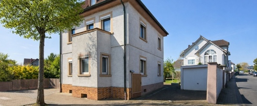 Einfamilienhaus in Mainnähe mit Garten, Ausbaupotenzial und viel Raum für Ideen in Mainaschaff | optimhome Immobilien Deutschland • Kaufen & Verkaufen Bild Einfamilienhaus in Mainnähe mit Garten, Ausbaupotenzial und viel Raum für Ideen in Mainaschaff