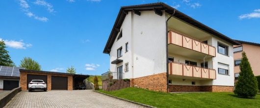 Geräumige 3 Zimmerwohnung mit Südbalkon sucht neue Mieter! in Weibersbrunn | optimhome Immobilien Deutschland • Kaufen & Verkaufen Bild Geräumige 3 Zimmerwohnung mit Südbalkon sucht neue Mieter! in Weibersbrunn
