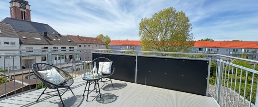 Erstbezug nach Sanierung! Stilvolle 3-Zimmerwohnung mit zusätzlichem Raum für Arbeiten & Leben in Aschaffenburg | optimhome Immobilien Deutschland • Kaufen & Verkaufen Bild Erstbezug nach Sanierung! Stilvolle 3-Zimmerwohnung mit zusätzlichem Raum für Arbeiten & Leben in Aschaffenburg